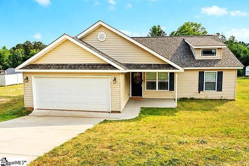 136 Miller Rd, Belton, SC, 29627-9548 | Card Image