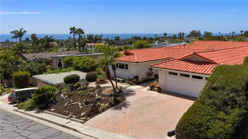 125 E Avenida Junipero, San Clemente, CA, 92672 | Card Image