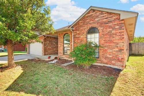 4732 Jay Matt Drive, Yukon, OK, 73099 | Card Image
