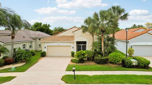 9486 Vercelli St, Lake Worth, FL, 33467-5212 | Card Image