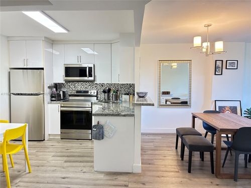 apt-415-2780 Ne 183rd St, Aventura, FL, 33160-2109 | Card Image