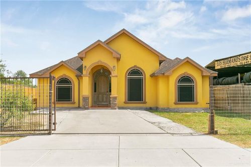 240 E Dicker Dr, Pharr, TX, 78577-9413 | Card Image