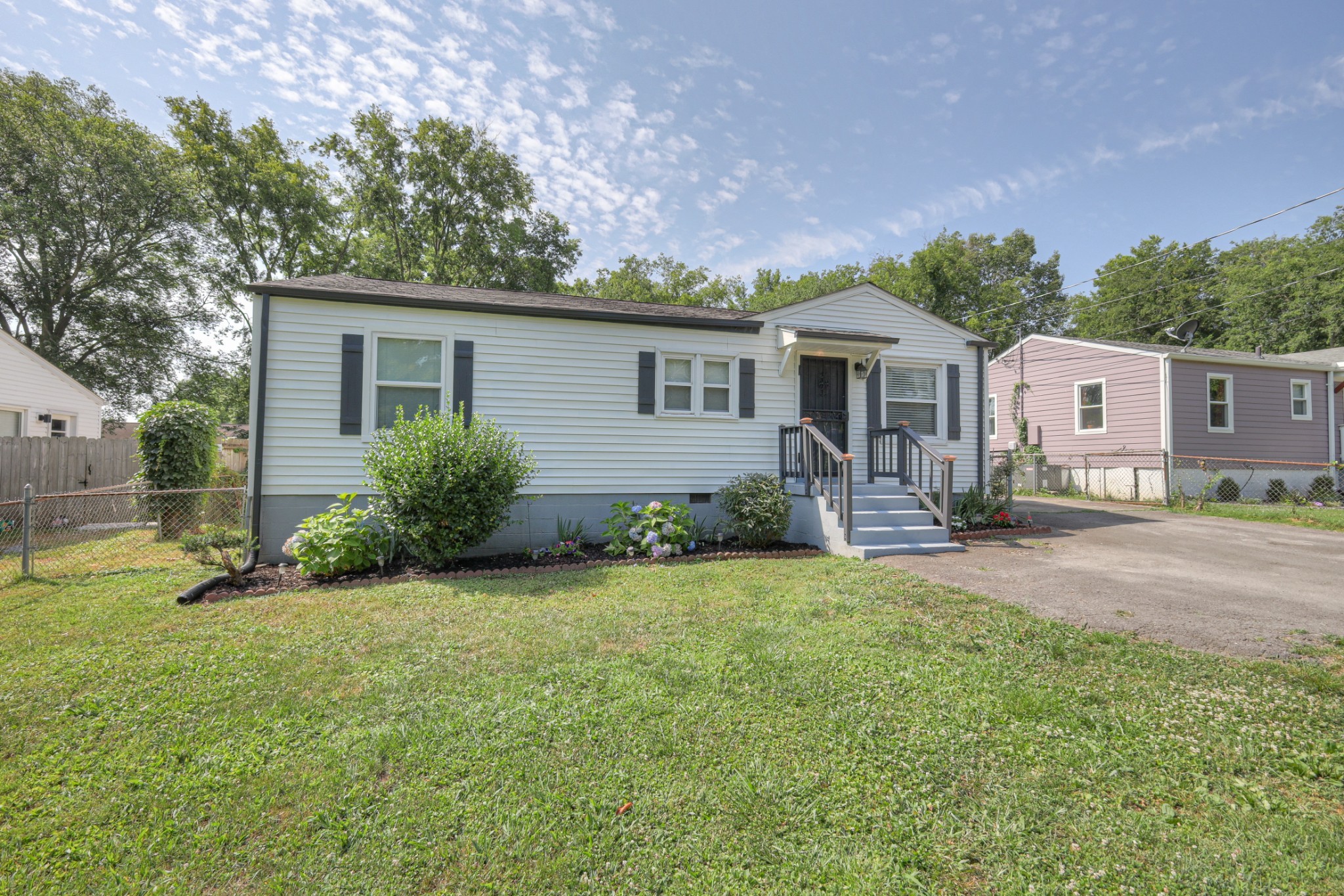 James Ave, Nashville, TN 37209