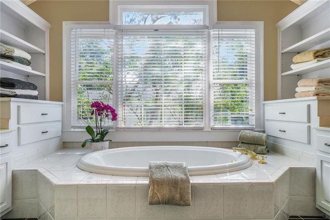 1821 N Rock Springs Rd Ne, House other with 5 bedrooms, 4 bathrooms and null parking in Atlanta GA | Image 31