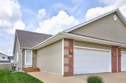 2014 Vista View Dr, Granger, IA, 50109-8050 | Card Image