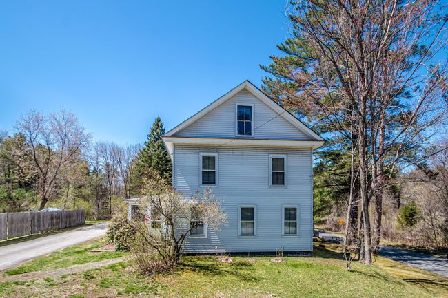 75 Elm St, House other with 5 bedrooms, 2 bathrooms and null parking in Whitefield NH | Image 47