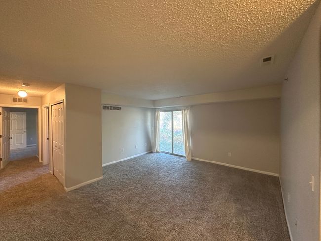 12101 Pinehurst Ln, Condo with 2 bedrooms, 2 bathrooms and null parking in Grand Blanc MI | Image 9