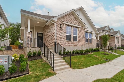 unit-b-502 Orleanian Dr, Buda, TX, 78610-4198 | Card Image