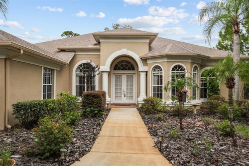 420 Valley Stream Dr, Geneva, FL, 32732-9229 | Card Image