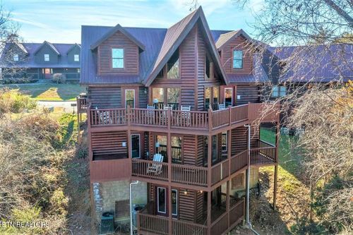 1559 Rainbow Ridge Rd, Sevierville, TN, 37862-3048 | Card Image