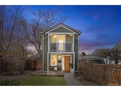 3833 N Cook St, Denver, CO, 80205-3739 | Card Image