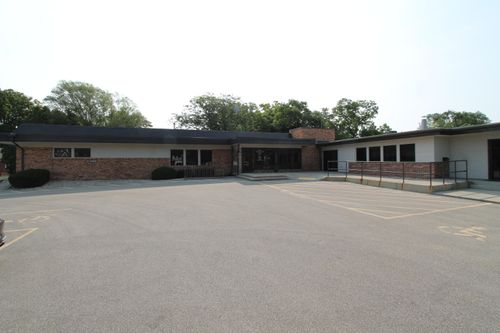 190 Gardner Ave, Burlington, WI, 53105-2160 | Card Image