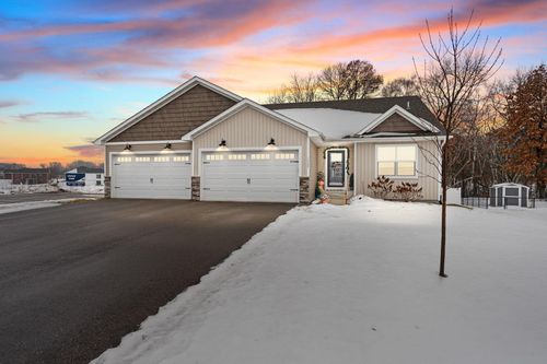 1045 Bellaire Blvd Nw, Isanti, MN, 55040-7520 | Card Image