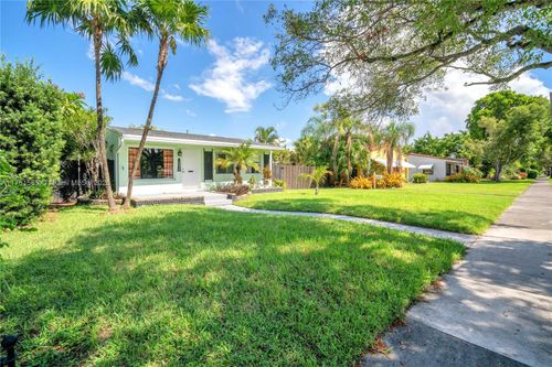 1623 Fletcher St, Hollywood, FL, 33020-6536 | Card Image