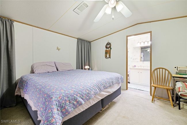 Primary Bedroom with ensuite bath | Image 10