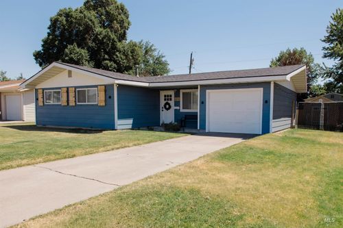 1270 N 3rd E, Mountain Home, ID, 83647-1641 | Card Image