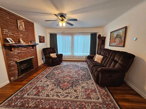 141 Patenaude St, Derby Line, VT, 05830-8714 | Card Image