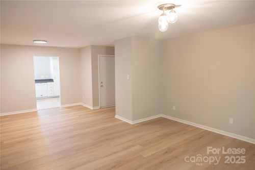 apt-b-6100 Heathstone Ln, Charlotte, NC, 28210-9109 | Card Image