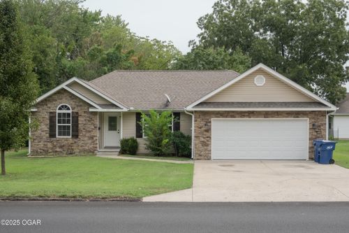1613 S Oronogo St, Webb City, MO, 64870-2913 | Card Image