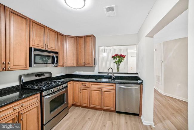 5K - 15311 Diamond Cove Ter, Condo with 2 bedrooms, 2 bathrooms and null parking in ROCKVILLE MD | Image 11