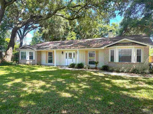 3202 Swan Ln, Pensacola, FL, 32504-8328 | Card Image