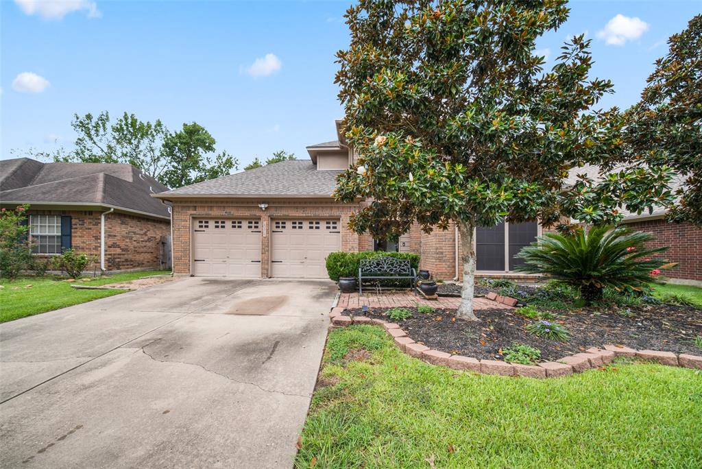 Maple Meadows Dr, Cypress, TX 77433
