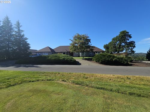 365 Birdie Ln, Roseburg, OR, 97471-9283 | Card Image