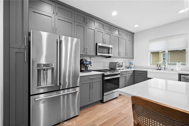 407 Coyote Pass, Condo with 3 bedrooms, 4 bathrooms and 2 parking in Lake Forest CA | Image 17