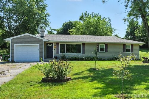 1320 Spring Dr, Herculaneum, MO, 63048-1543 | Card Image