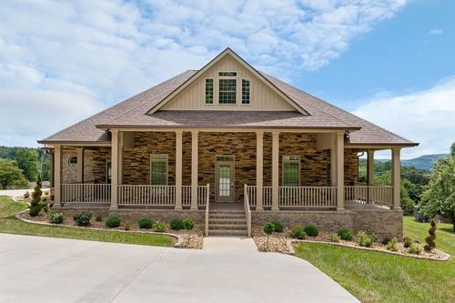 506 N Hillcrest Dr, Livingston, TN, 38570-1306 | Card Image