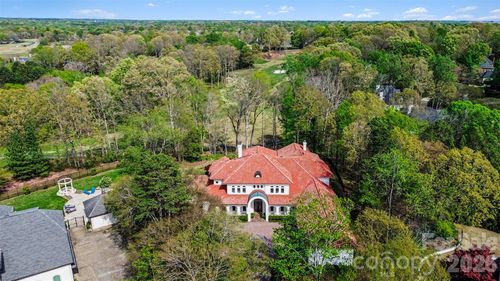 7225 Governors Row, Charlotte, NC, 28277-0377 | Card Image