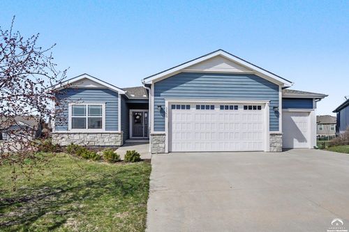 1115 Klein Ct, Lawrence, KS, 66049-5050 | Card Image