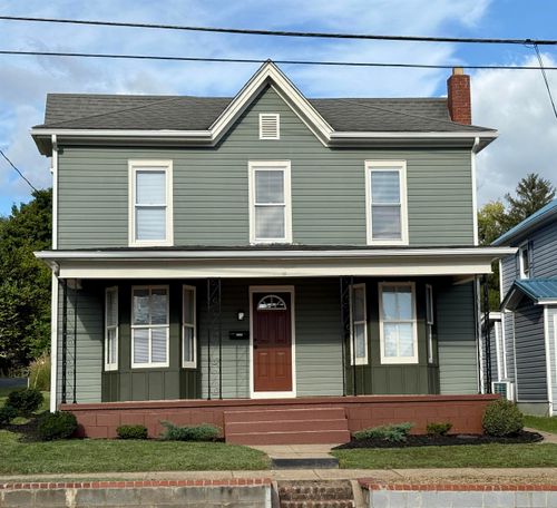 314 3rd St, SHENANDOAH, VA, 22849-1515 | Card Image
