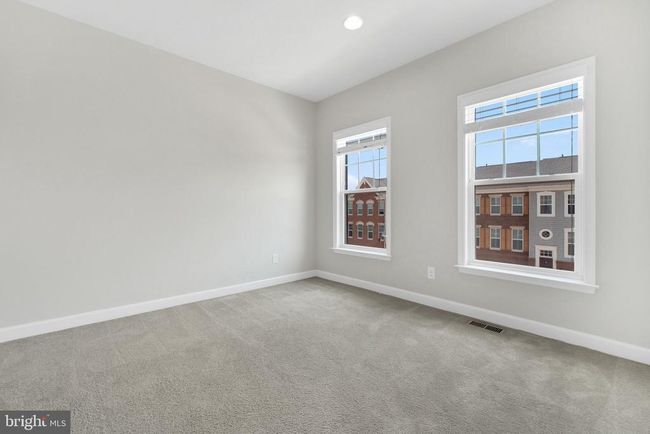 42510 Oak Park Sq, Townhouse with 3 bedrooms, 4 bathrooms and null parking in ASHBURN VA | Image 28