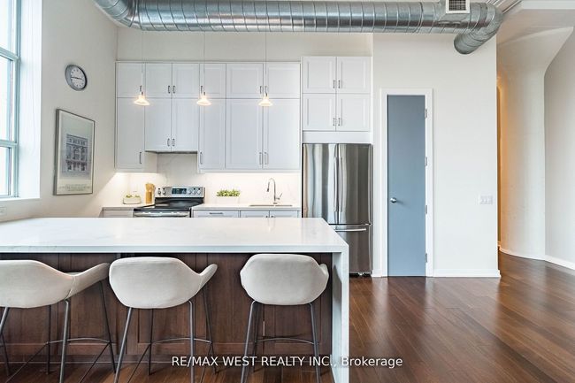 821 - 155 Dalhousie St, Condo with 2 bedrooms, 2 bathrooms and null parking in Toronto ON | Image 12