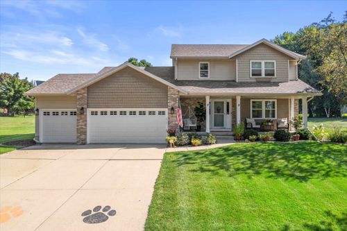 335 Ridge View Trail, VERONA, WI, 53593 | Card Image