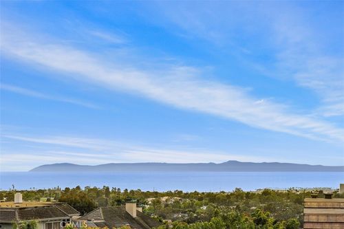 39 Harbor Ridge Dr, Newport Beach, CA, 92660-6836 | Card Image