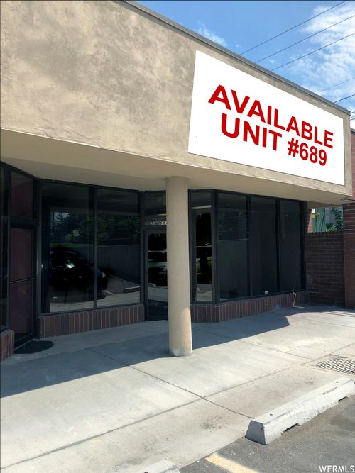 689 W 5300 S, Murray, UT, 84123-5671 | Card Image