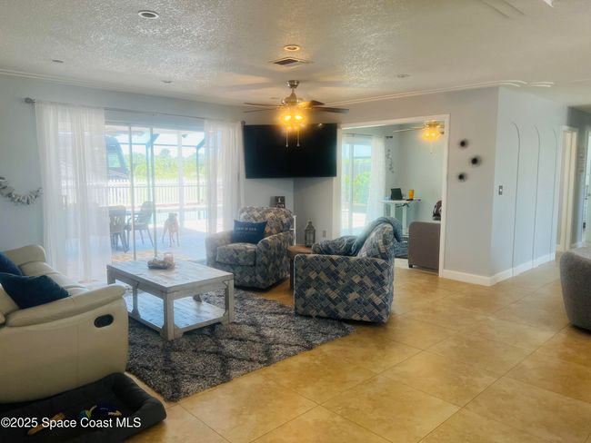 418 Brightwaters Dr, House other with 4 bedrooms, 2 bathrooms and null parking in Cocoa Beach FL | Image 6