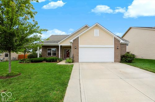 707 Prospector Dr, Greenfield, IN, 46140-9340 | Card Image