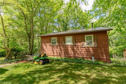 58 Manito Trl, Malvern, OH, 44644-9621 | Card Image