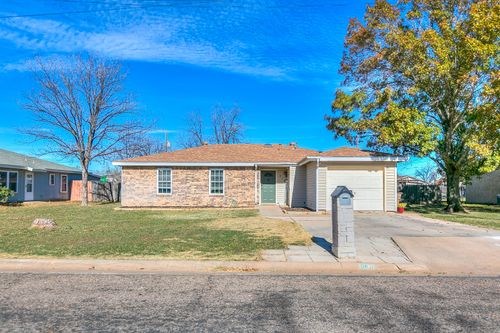 718 E 45th St, San Angelo, TX, 76903-1853 | Card Image