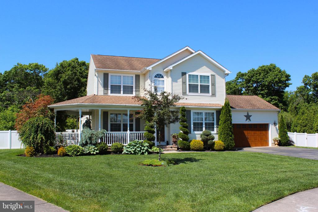 Musterel Ln, Vineland, NJ 08361