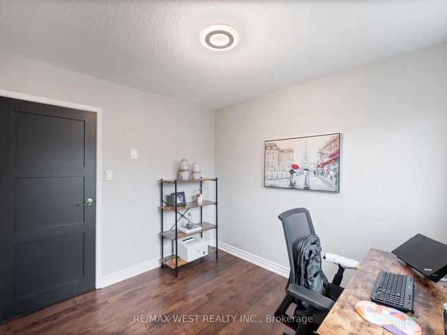 8 - 1564 Kerns Rd, Condo with 4 bedrooms, 2 bathrooms and 2 parking in Burlington ON | Image 28