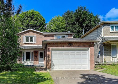 30 Misty Moor Dr, Richmond Hill, ON, L4C6R1 | Card Image