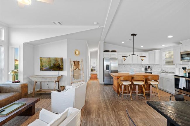 1731 Spur 458, House other with 6 bedrooms, 4 bathrooms and null parking in Carmine TX | Image 22