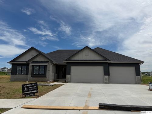21854 Amber Cir, Gretna, NE, 68028-5267 | Card Image