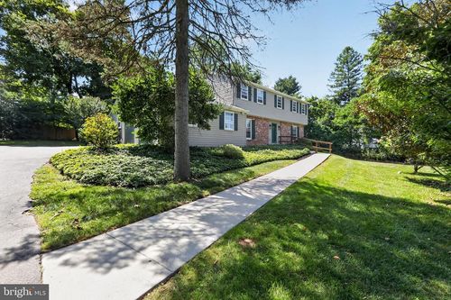 150 Cassatt Rd, BERWYN, PA, 19312-1353 | Card Image