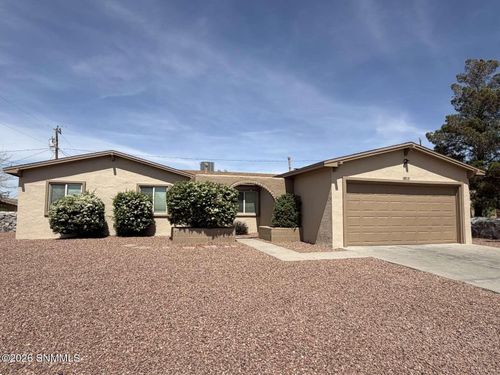 1813 Seldon Ave, Las Cruces, NM, 88001-2532 | Card Image