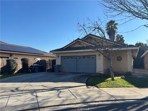 692 Gateway Cir, Merced, CA, 95340-0772 | Card Image